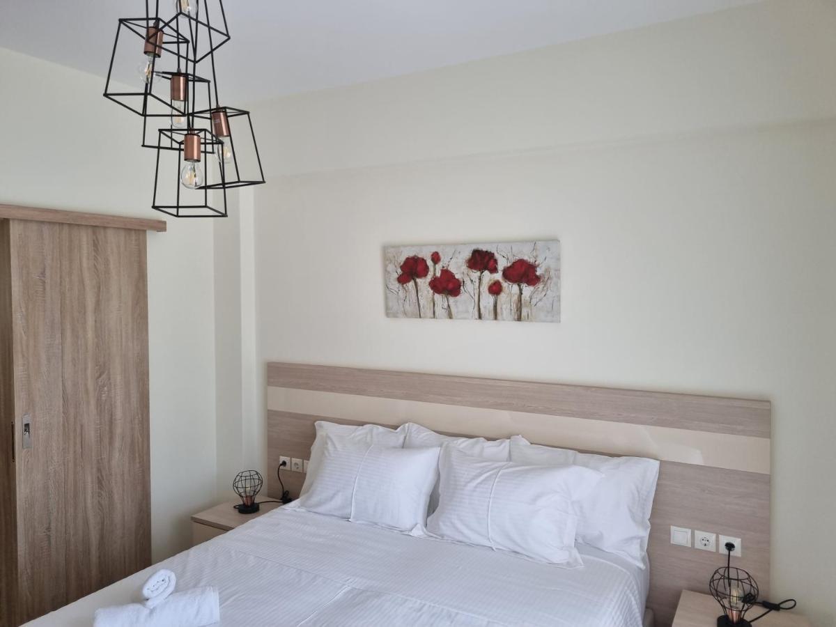 Chrysanthe'S Apartments No2 Poros Town エクステリア 写真